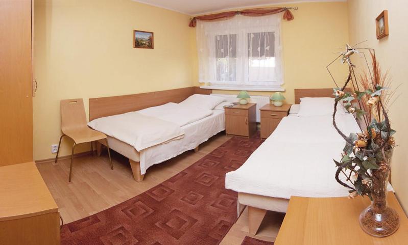 Dom Goscinny Pod Brzozami Posen Exterior foto