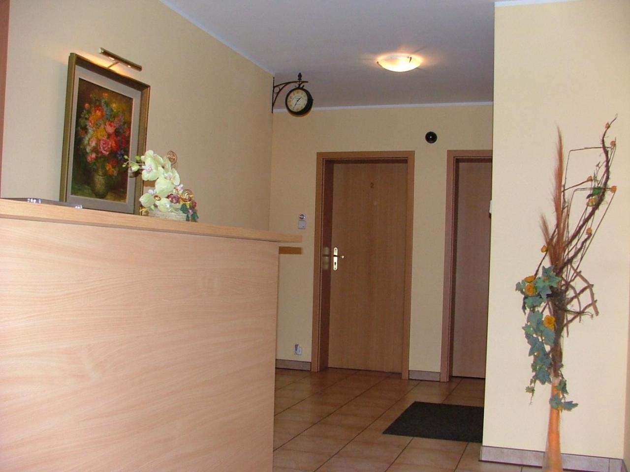 Dom Goscinny Pod Brzozami Posen Exterior foto
