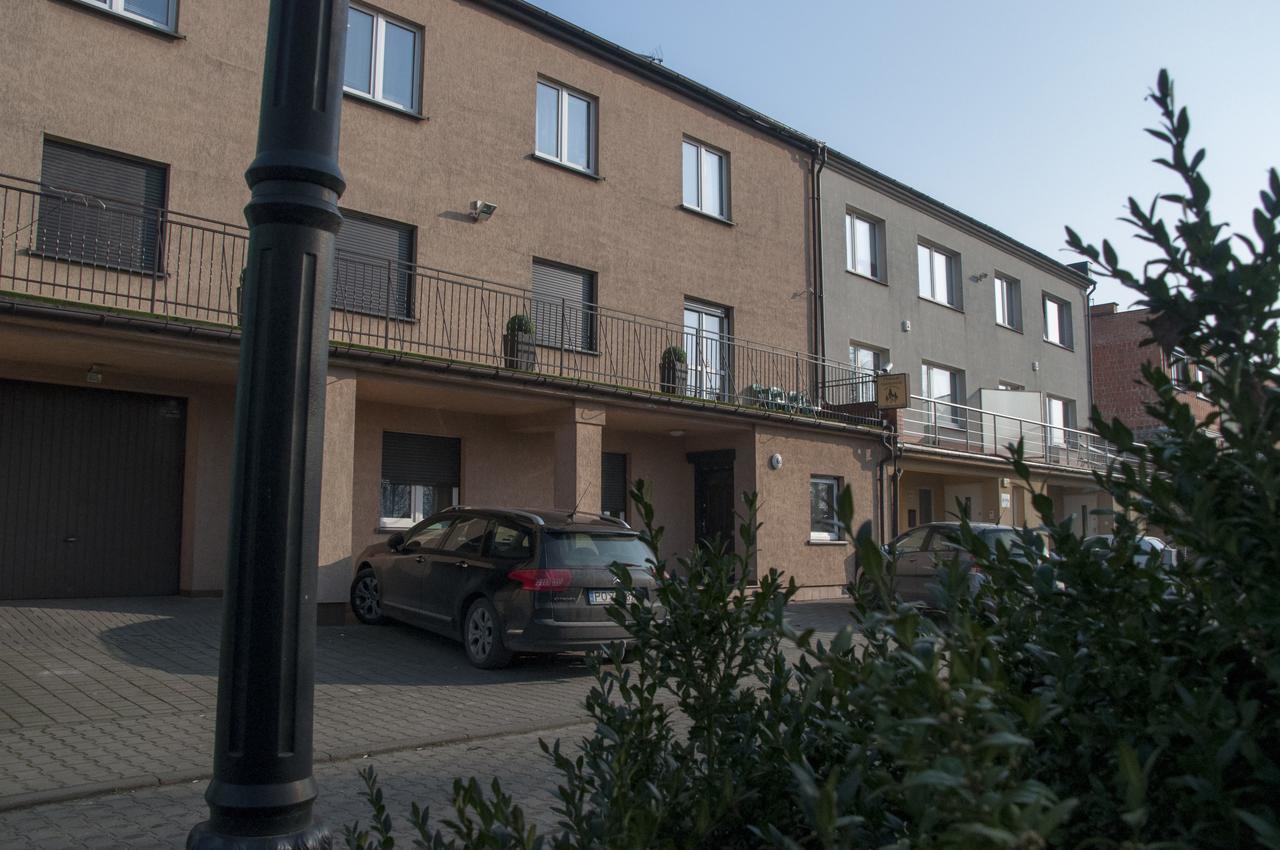 Dom Goscinny Pod Brzozami Posen Exterior foto